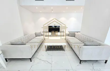 Apartment - 4 Bedrooms - 4 Bathrooms for rent in West Bay Tower - West Bay - West Bay - Doha