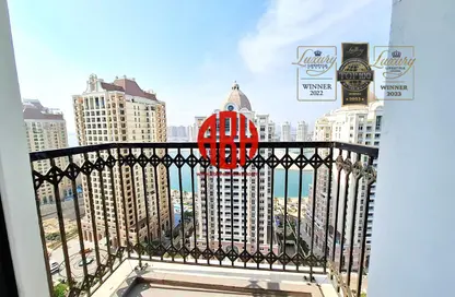 Apartment - 2 Bedrooms - 3 Bathrooms for rent in Floresta Gardens - Floresta Gardens - The Pearl Island - Doha