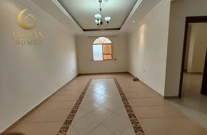 Apartment - 2 Bedrooms - 2 Bathrooms for rent in Al Sadd Road - Al Sadd - Doha