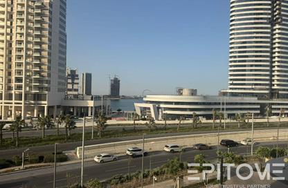 Apartment - 2 Bedrooms - 3 Bathrooms for sale in Seef Lusail Tower 1 - Seef Lusail - Lusail City - Lusail
