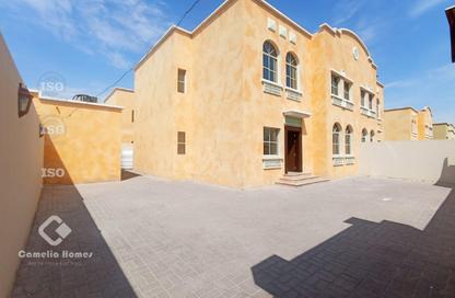 Villa - 5 - 5 for rent in Umm Al Seneem Street - Ain Khaled - Doha