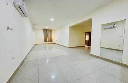 Apartment - 3 Bedrooms - 3 Bathrooms for rent in Salwa Road - Doha