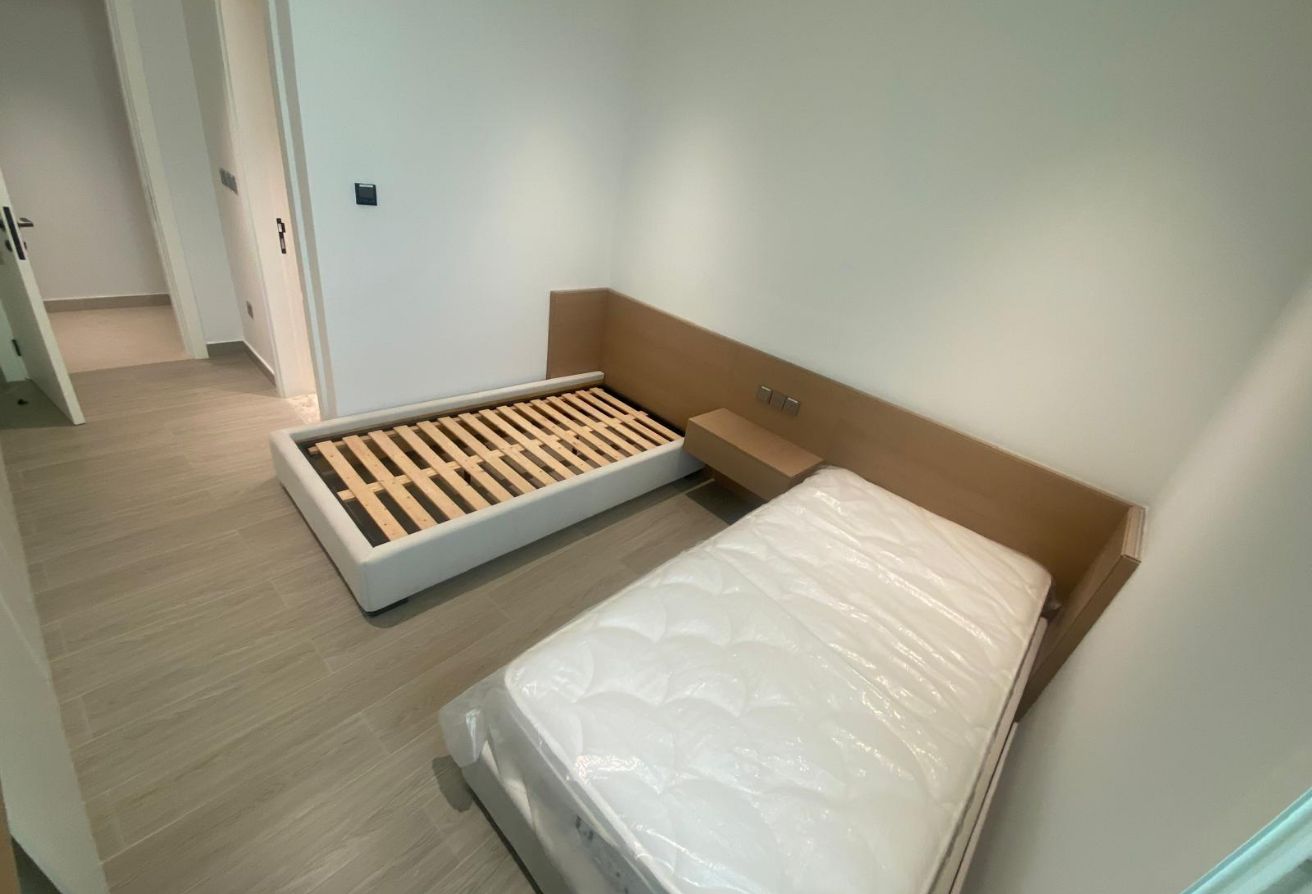 Cheapest 2 BHK +Maid for Sale in Fox Hills, Lusail thumbnail 4