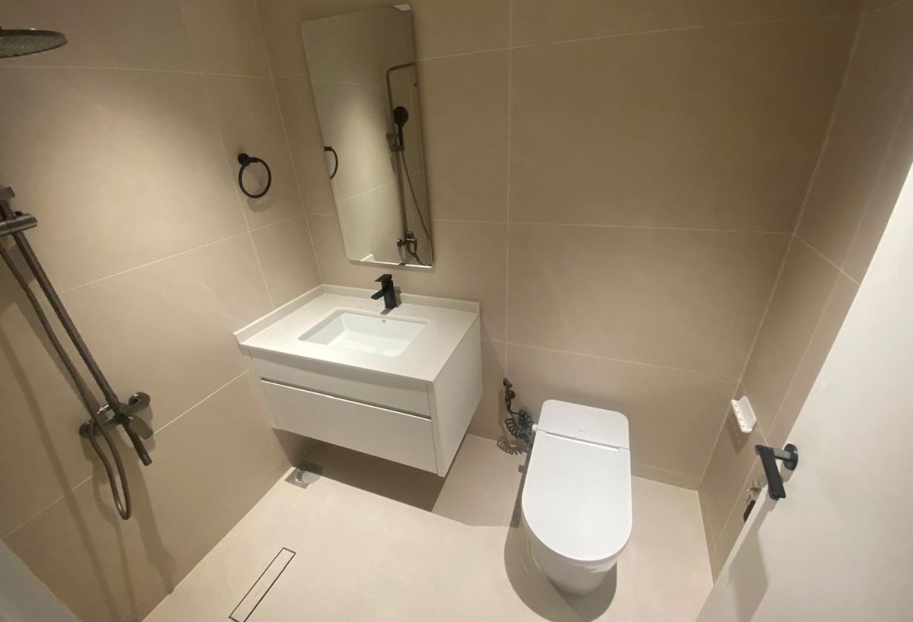 Cheapest 2 BHK +Maid for Sale in Fox Hills, Lusail thumbnail 12