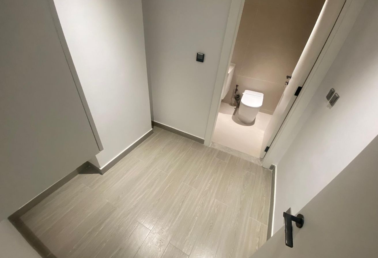 Cheapest 2 BHK +Maid for Sale in Fox Hills, Lusail thumbnail 10
