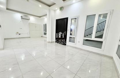 Villa - 5 - 6 for rent in Al Ebb - Al Kheesa - Umm Salal Mohammed