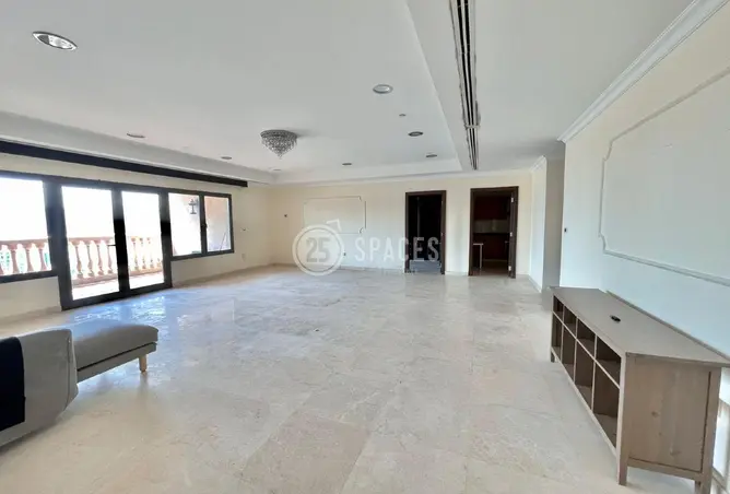 63698688 - Property Image 2