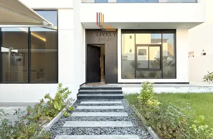 Villa - 5 Bedrooms - 7+ Bathrooms for rent in Al Thumama - Al Thumama - Doha