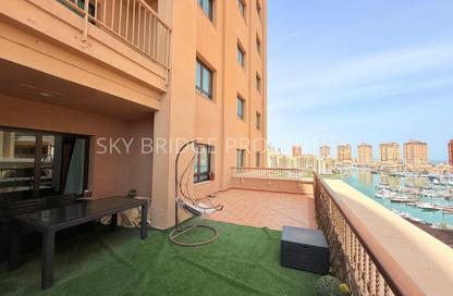 Apartment - 1 Bedroom - 2 Bathrooms for rent in West Porto Drive - Porto Arabia - The Pearl Island - Doha