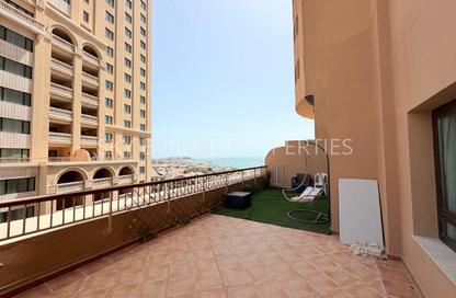Apartment - 1 Bedroom - 2 Bathrooms for rent in West Porto Drive - Porto Arabia - The Pearl Island - Doha