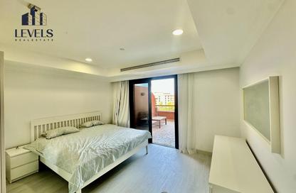 Apartment - Studio - 1 for rent in West Bay Tower - West Bay - West Bay - Doha
