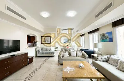 Apartment - 3 Bedrooms - 4 Bathrooms for rent in East Porto Drive - Porto Arabia - The Pearl Island - Doha