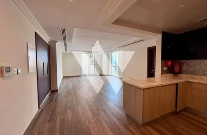 Apartment - Studio - 1 Bathroom for rent in Viva East - Viva Bahriyah - The Pearl Island - Doha