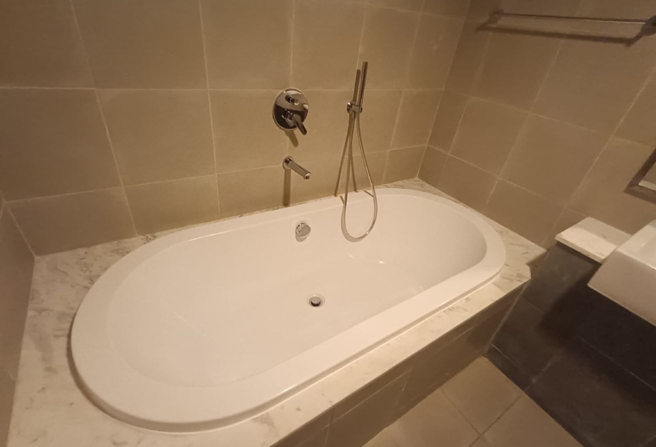 LUXURY FULLY FURNISHED 1 BHK + MAID WITH BALCONY thumbnail 9