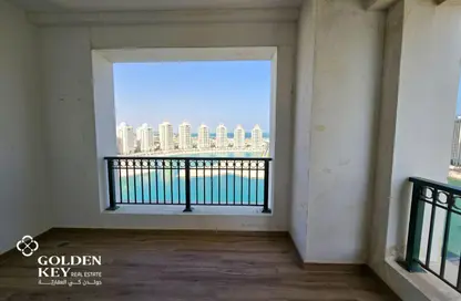 Apartment - 2 Bedrooms - 3 Bathrooms for rent in Viva West - Viva Bahriyah - The Pearl Island - Doha