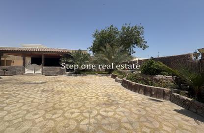Villa - 7+ Bedrooms - 7+ Bathrooms for rent in West Bay Tower - West Bay - West Bay - Doha