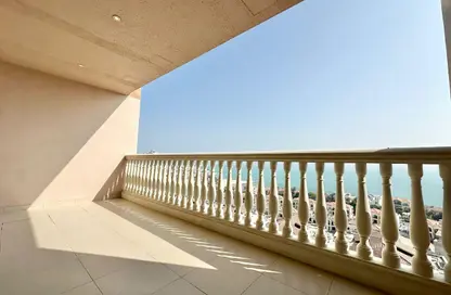 Apartment - 3 Bedrooms - 3 Bathrooms for rent in West Porto Drive - Porto Arabia - The Pearl Island - Doha