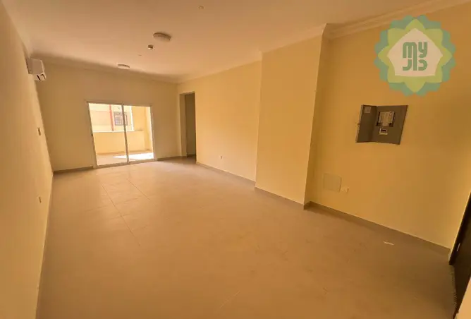 63977758 - Property Image 3