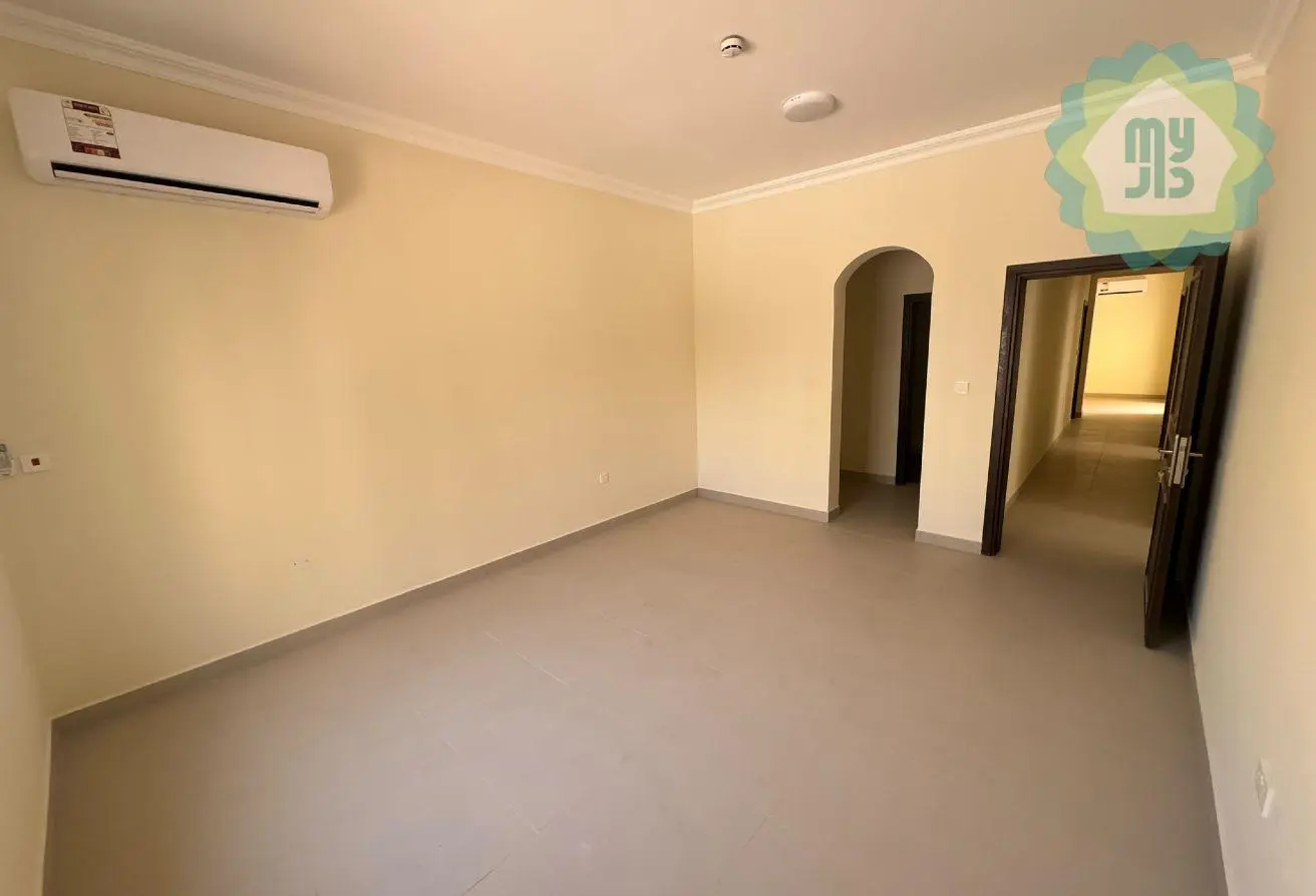 63977758 - Property Main Image