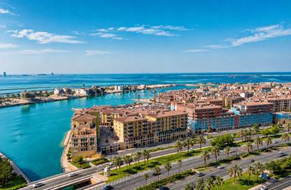 Apartment - 2 Bedrooms - 3 Bathrooms for sale in East Porto Drive - Porto Arabia - The Pearl Island - Doha Apartment - 2 Bedrooms - 3 Bathrooms for sale in East Porto Drive - Porto Arabia - The Pearl Island - Doha