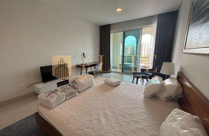 Apartment - 1 Bedroom - 2 Bathrooms for rent in Viva West - Viva Bahriyah - The Pearl Island - Doha