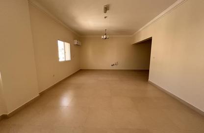 Apartment - 3 Bedrooms - 3 Bathrooms for rent in Al Jazeera Street - Fereej Bin Mahmoud North - Fereej Bin Mahmoud - Doha