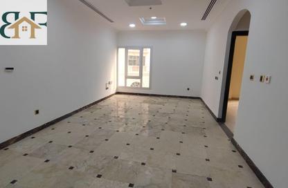 Apartment - 1 Bedroom - 2 Bathrooms for rent in Al Nasr Street - Al Nasr - Doha