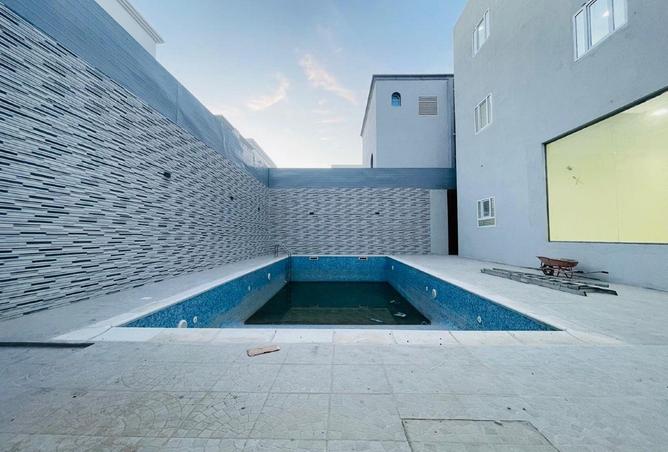 1025798 - Property Image 2