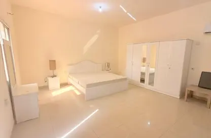 Apartment - Studio - 1 Bathroom for rent in Muaither Area - Al Rayyan - Doha