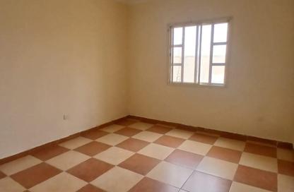 Apartment - 4 Bedrooms - 2 Bathrooms for rent in Najma Street - Najma - Doha