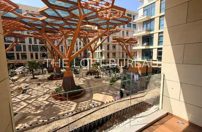 Apartment - 1 Bedroom - 2 Bathrooms for sale in Crystal Residence - Gewan Island - The Pearl Island - Doha