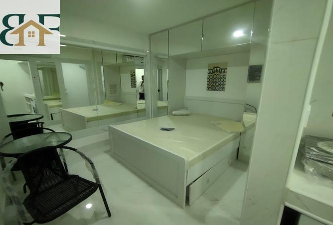 2P606Slrr7o - Property Main Image