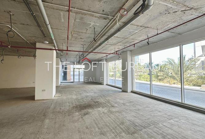 54200302 - Property Main Image