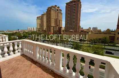 Apartment - 1 Bedroom - 2 Bathrooms for rent in Qanat Quartier - The Pearl Island - Doha