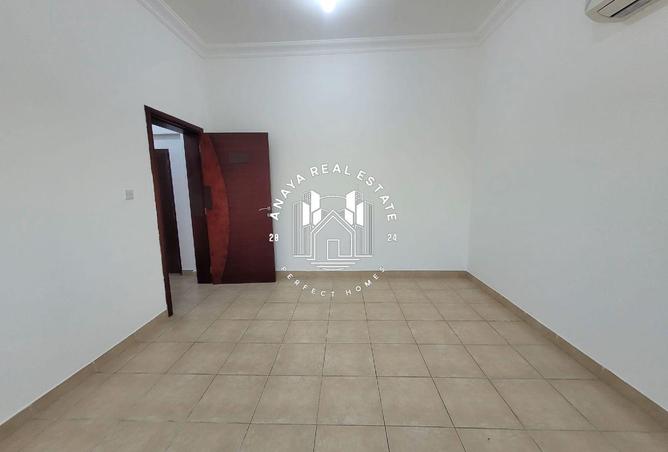 1022913 - Property Image 2