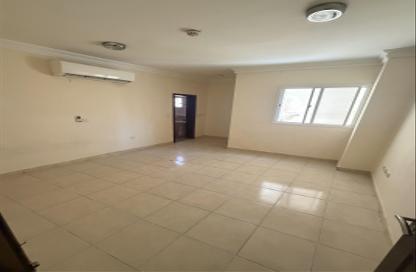 Apartment - 2 Bedrooms - 2 Bathrooms for rent in Al Mansoura - Al Mansoura - Doha