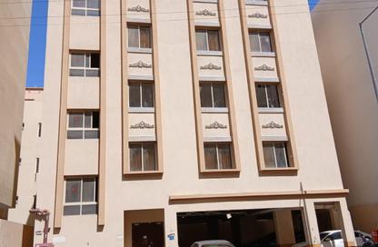 Apartment - 2 Bedrooms - 2 Bathrooms for rent in Umm Ghuwalina - Umm Ghuwailina - Doha