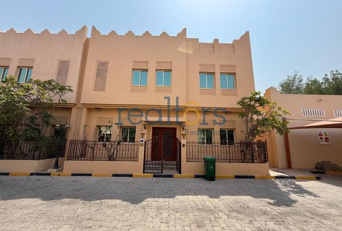 54150370 - صورة العقار 2