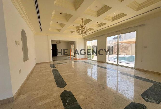 61618940 - Property Image 2
