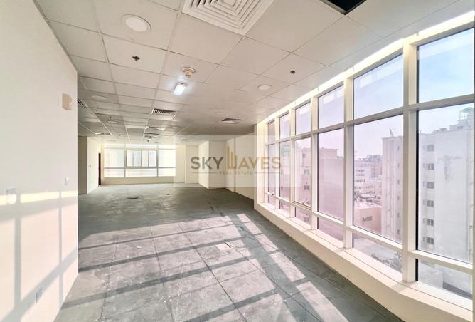 987889 - Property Main Image