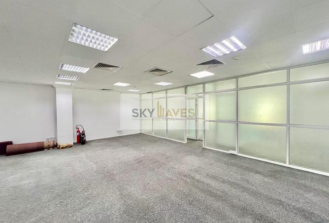 987889 - Property Image 3