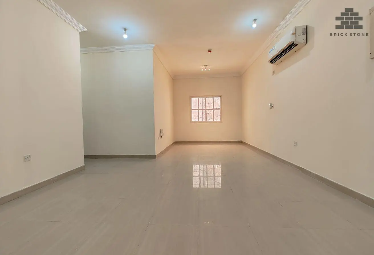 63192139 - Property Main Image