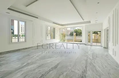 فيلا - 5 غرف نوم - 7 حمامات للبيع في جياردينو فيلدج - جزيرة اللؤلؤة - الدوحة