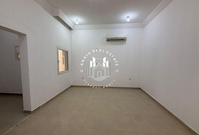 52268317 - Property Image 3