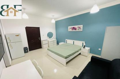 Apartment - Studio - 1 Bathroom for rent in Najma - Doha