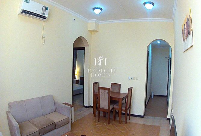 54298861 - صورة العقار 2