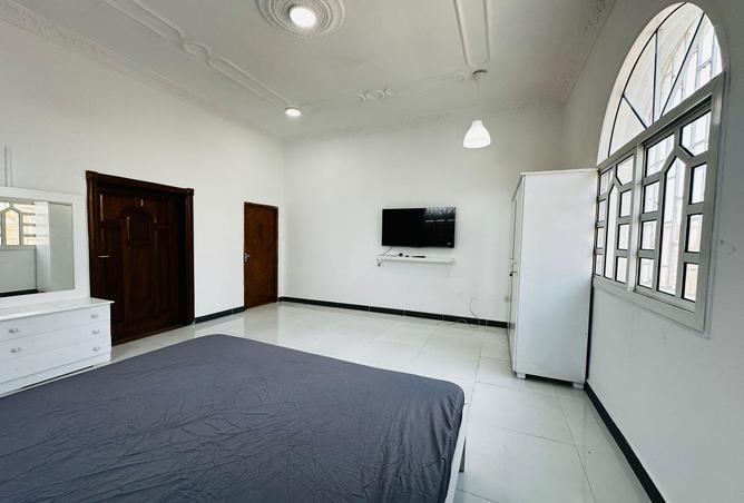 1027708 - Property Image 3