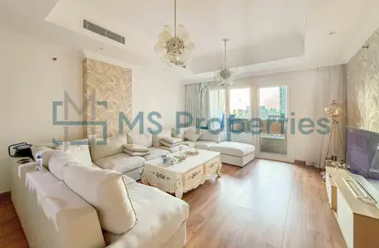 Apartment - 2 Bedrooms - 3 Bathrooms for rent in West Porto Drive - Porto Arabia - The Pearl Island - Doha