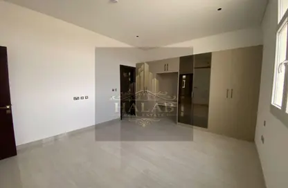 Apartment - 3 Bedrooms - 3 Bathrooms for rent in Al Kheesa - Al Kheesa - Umm Salal Mohammed