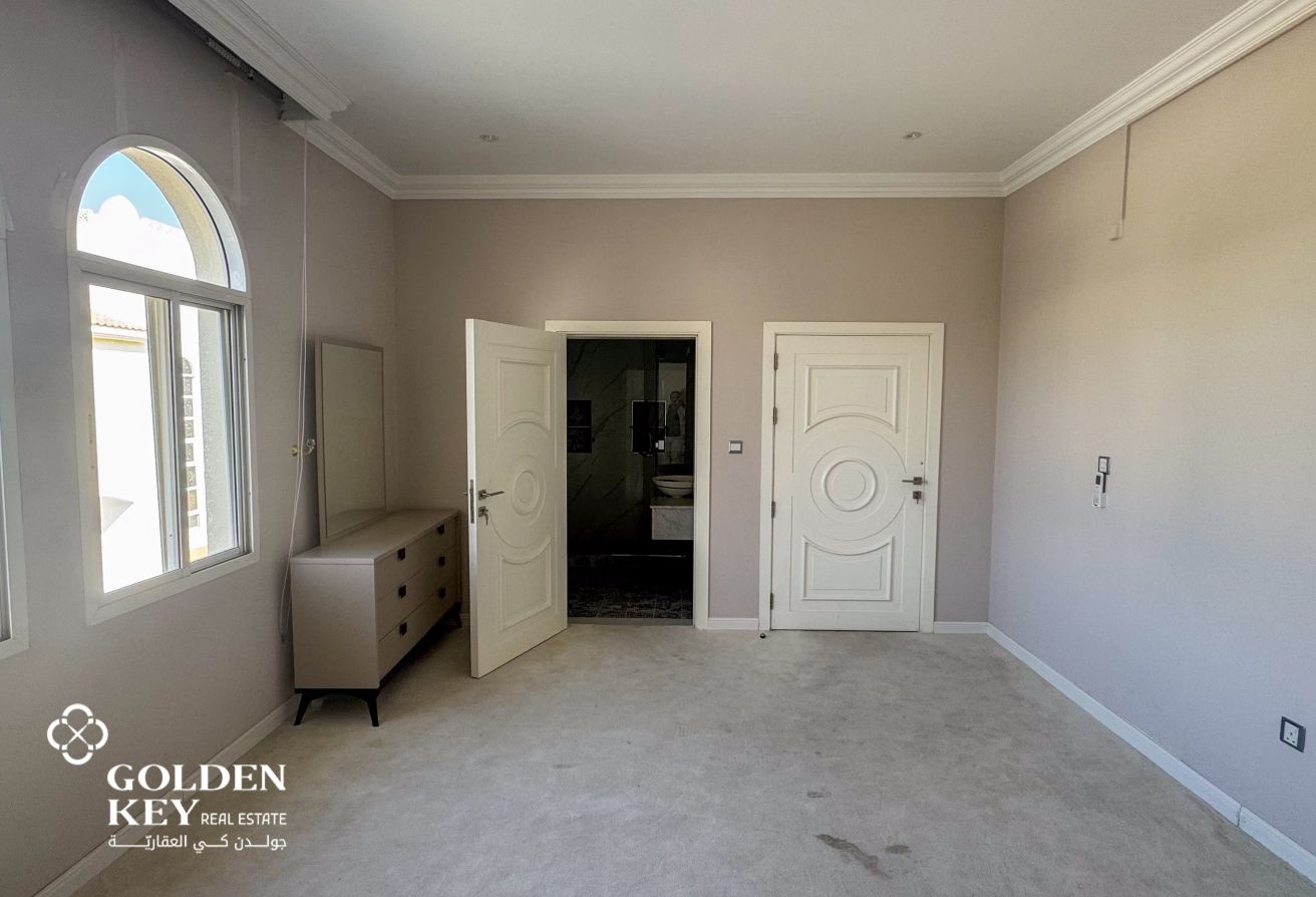 Fully Renovated 3BR+Maid Villa | Salwa Road